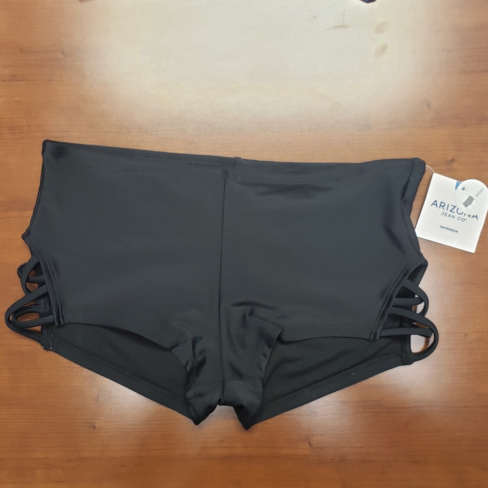 Swim shorts with side detail